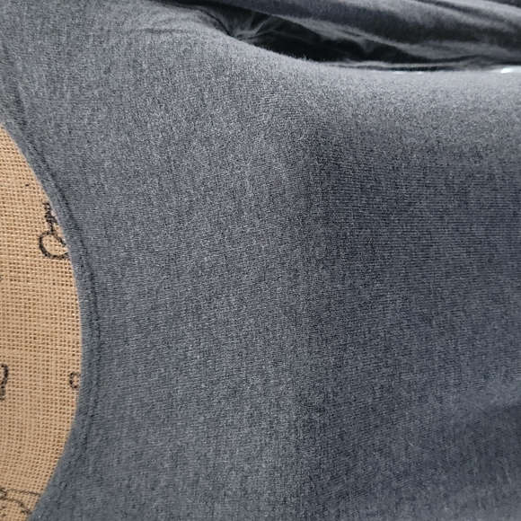 Hearts and Hips Blouse - Picture 2 of 4